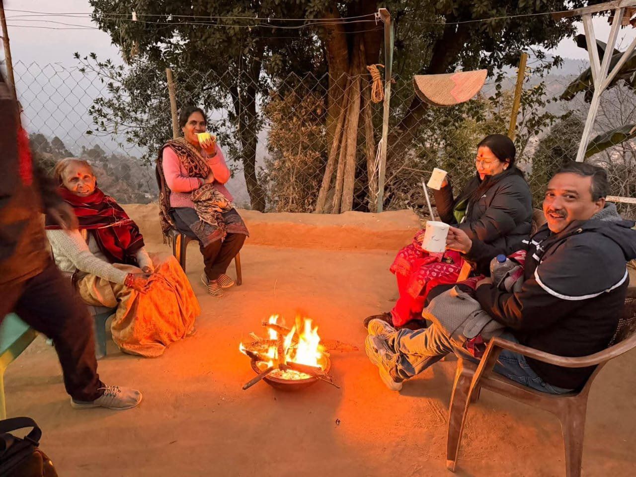 Peacock Homestay Khirsu Range