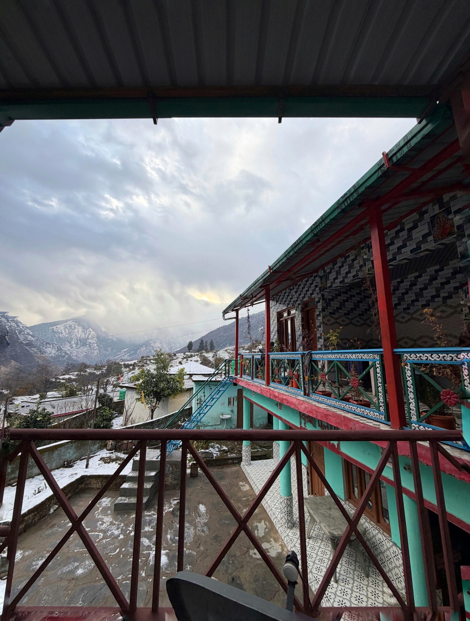 Krishna Palace Homestay Urgam Valley